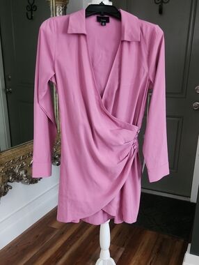 Lumiere Lavender Pink Long-Sleeve Wrap Dress with Collar